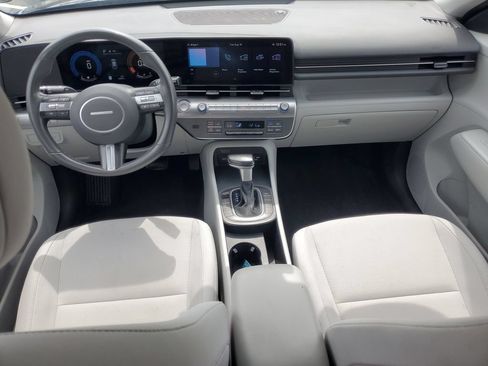 Used 2025 Hyundai Kona SEL AWD/4WD image 24