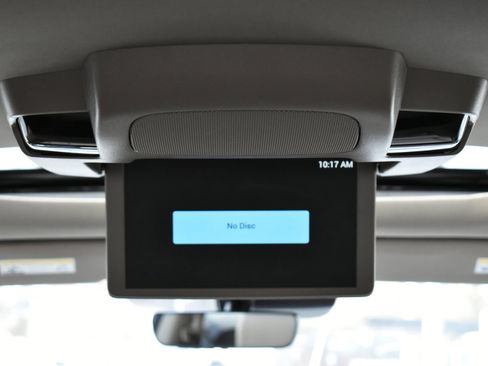 Used 2019 Honda Pilot Touring image 46