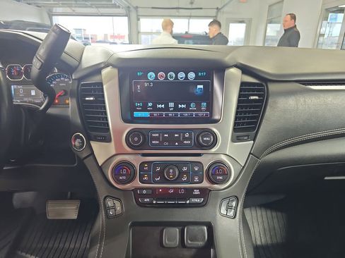 Certified 2019 GMC Yukon SLT w/ Premium Edition image 27