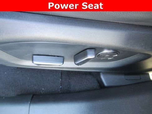 Used 2020 Ford Explorer ST w/ ST Street Pack image 27