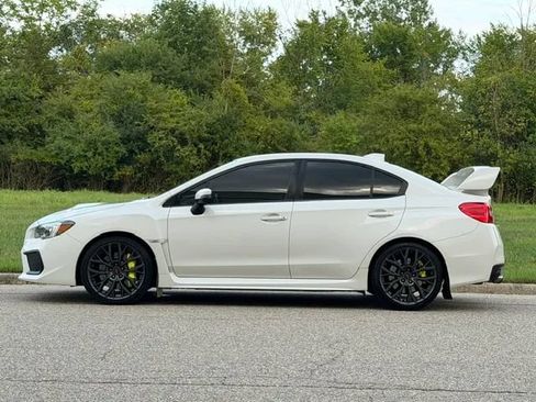Used 2019 Subaru WRX STI AWD/4WD image 7