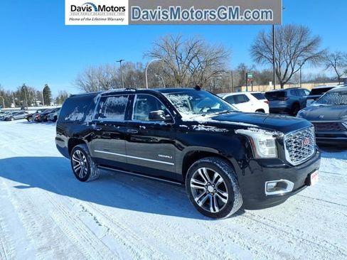 Used 2020 GMC Yukon XL Denali w/ Denali Ultimate Package image 1