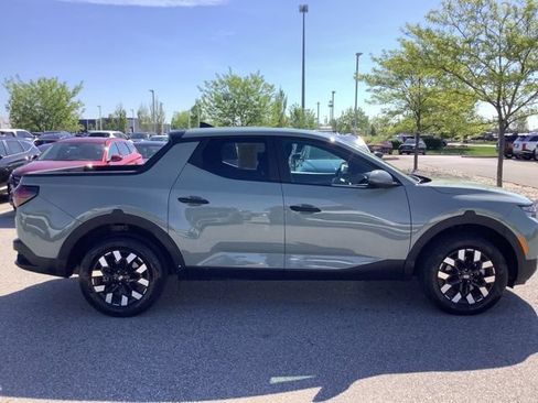 Used 2026 Hyundai Santa Cruz SE AWD/4WD image 5