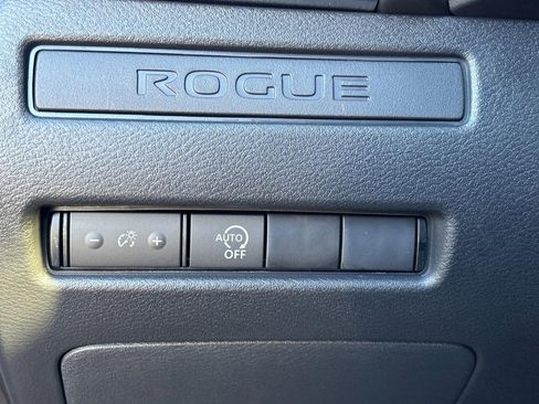New 2026 Nissan Rogue S image 11