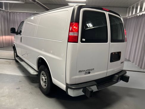 Used 2024 GMC Savana 2500 Work Van w/ Driver Convenience Package image 5