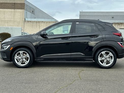 Used 2022 Hyundai Kona SEL image 9