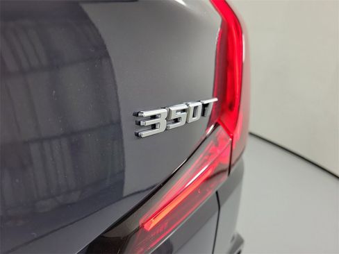 Certified 2025 Cadillac XT4 Premium Luxury image 5