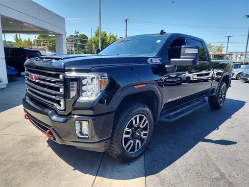 Certified 2022 GMC Sierra 2500 AT4 w/ Gooseneck/5TH Wheel Package image 5