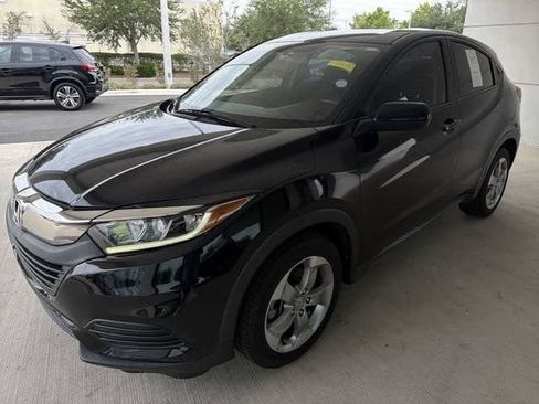 Used 2022 Honda HR-V LX image 16