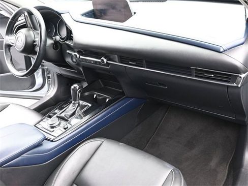 Used 2020 MAZDA CX-30 AWD w/ Preferred Package image 17