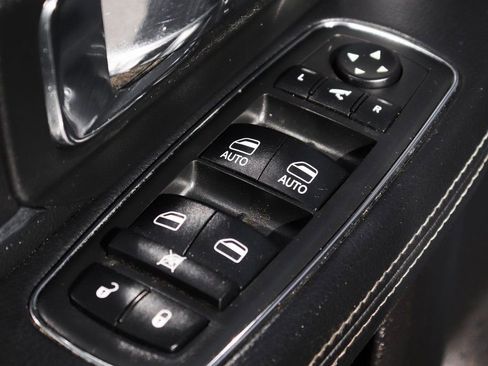 Used 2017 RAM 2500 Laramie image 15