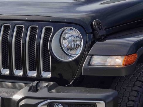 Certified 2018 Jeep Wrangler Unlimited Sahara w/ Dual Top Group image 8