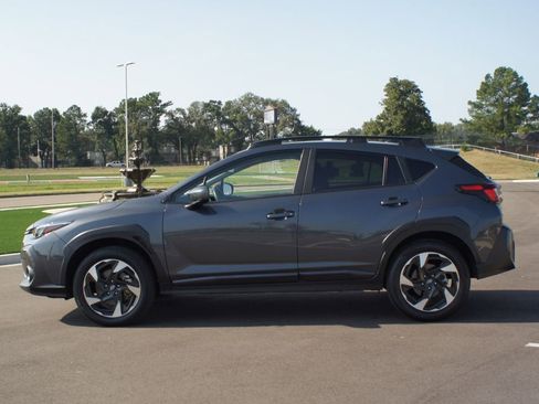 Used 2024 Subaru Crosstrek 2.5i Limited image 13
