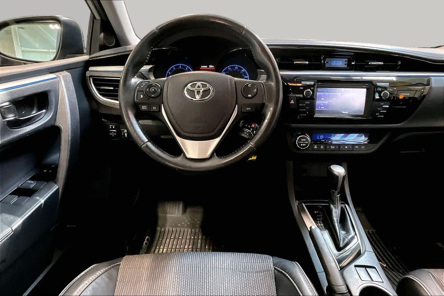 Used 2015 Toyota Corolla S FWD image 6