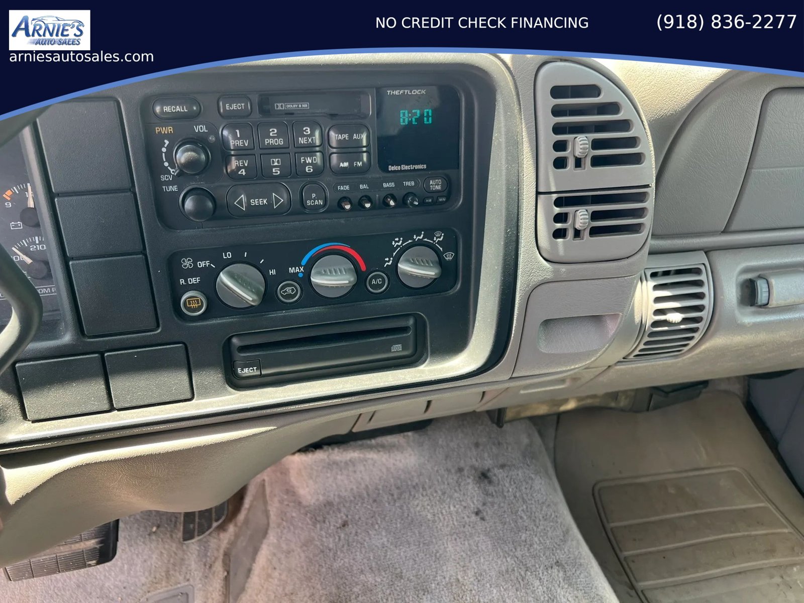 Used 1997 Chevrolet Suburban 2WD w/ Preferred Equipment Group 2 image 9