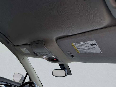 Used 2019 Buick Enclave Essence image 82