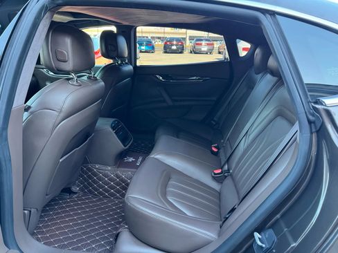 Used 2016 Maserati Quattroporte S image 25