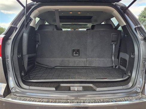 Used 2017 Buick Enclave Leather image 8
