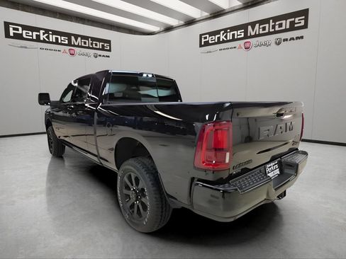 New 2026 RAM 2500 Laramie AWD/4WD image 3