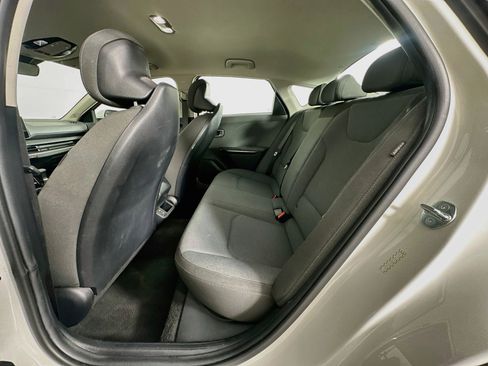 Used 2025 Kia K4 FWD image 26