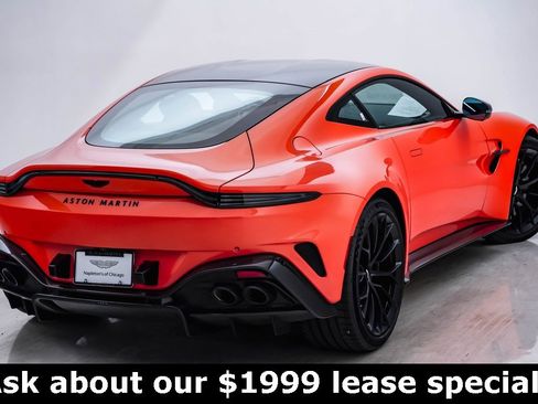 Used 2025 Aston Martin V8 Vantage Coupe image 10