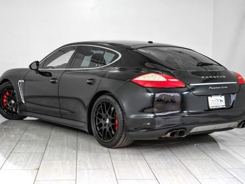 Used 2010 Porsche Panamera Turbo image 8