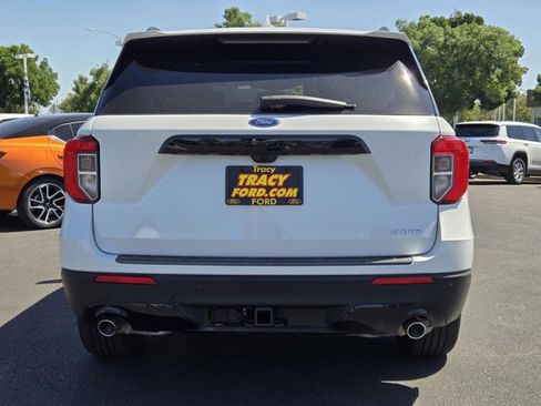 Certified 2022 Ford Explorer ST-Line w/ Class IV Trailer Tow Package AWD/4WD image 5