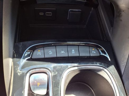 Used 2023 Buick Envision Essence w/ Sport Touring Package image 29