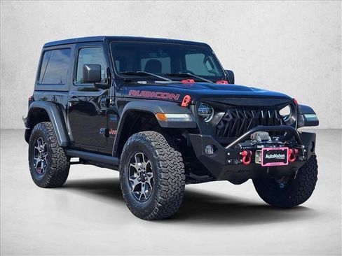 Used 2018 Jeep Wrangler Rubicon AWD/4WD image 3