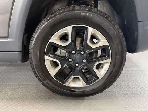 Used 2018 Jeep Compass Trailhawk w/ Leather Interior Group image 7