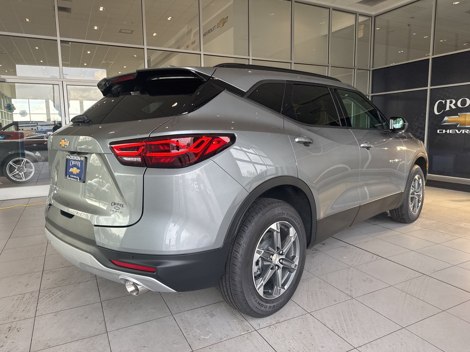 New 2026 Chevrolet Blazer LT w/ Convenience Package AWD/4WD image 4