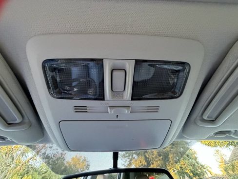 Used 2014 Subaru Forester 2.5i Limited w/ Popular Package #2 image 35