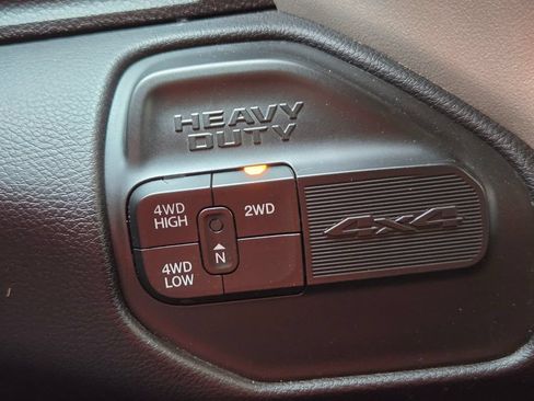 Used 2024 RAM 2500 Laramie AWD/4WD image 19