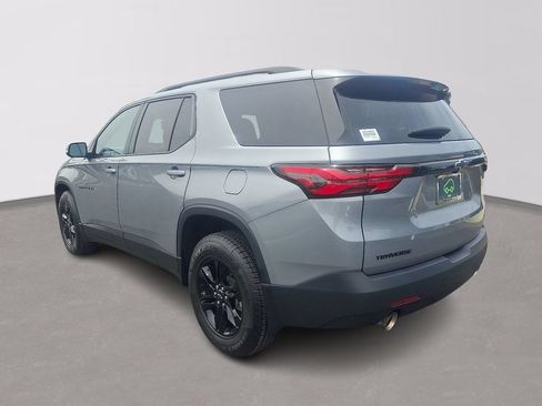 Certified 2023 Chevrolet Traverse LT FWD image 4