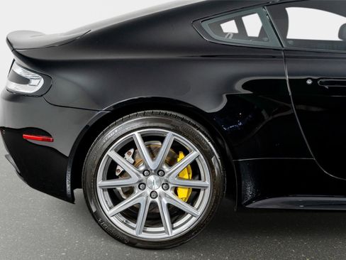 Used 2015 Aston Martin V8 Vantage GT image 8