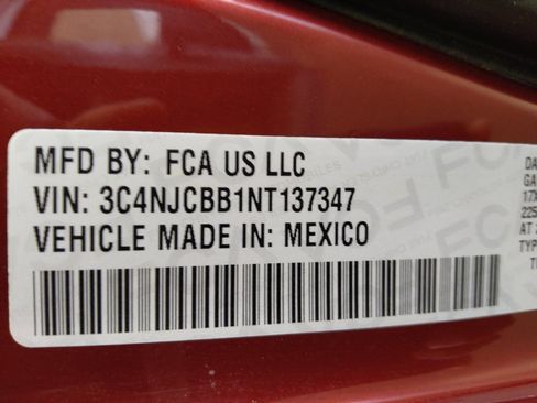 Used 2022 Jeep Compass Latitude w/ Convenience Group FWD image 33