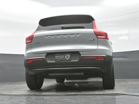 Used 2026 Volvo XC40 B5 Plus AWD/4WD image 26