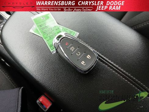 Used 2024 Chevrolet Malibu LT FWD image 26