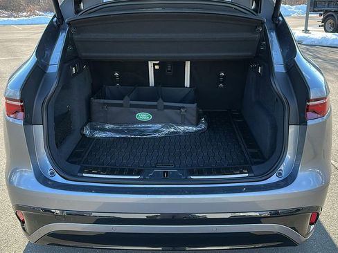 Used 2025 Jaguar F-PACE R-Dynamic S image 25