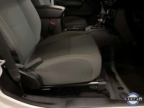 Used 2024 Jeep Wrangler Sport image 75