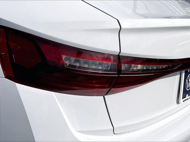 Certified 2025 Volkswagen Jetta Sport FWD image 29
