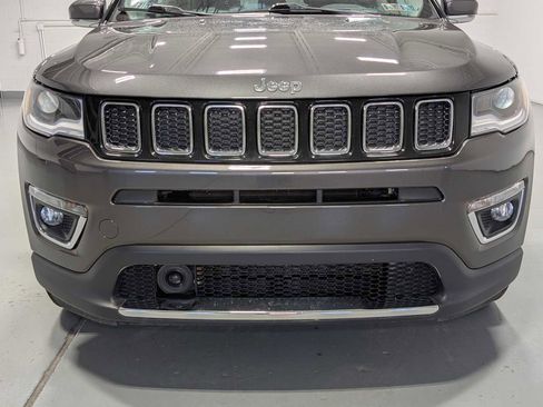 Used 2021 Jeep Compass Limited w/ Elite Exterior Group image 2