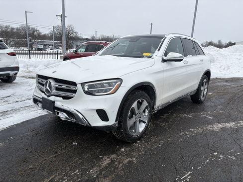 Certified 2022 Mercedes-Benz GLC 300 4MATIC image 3