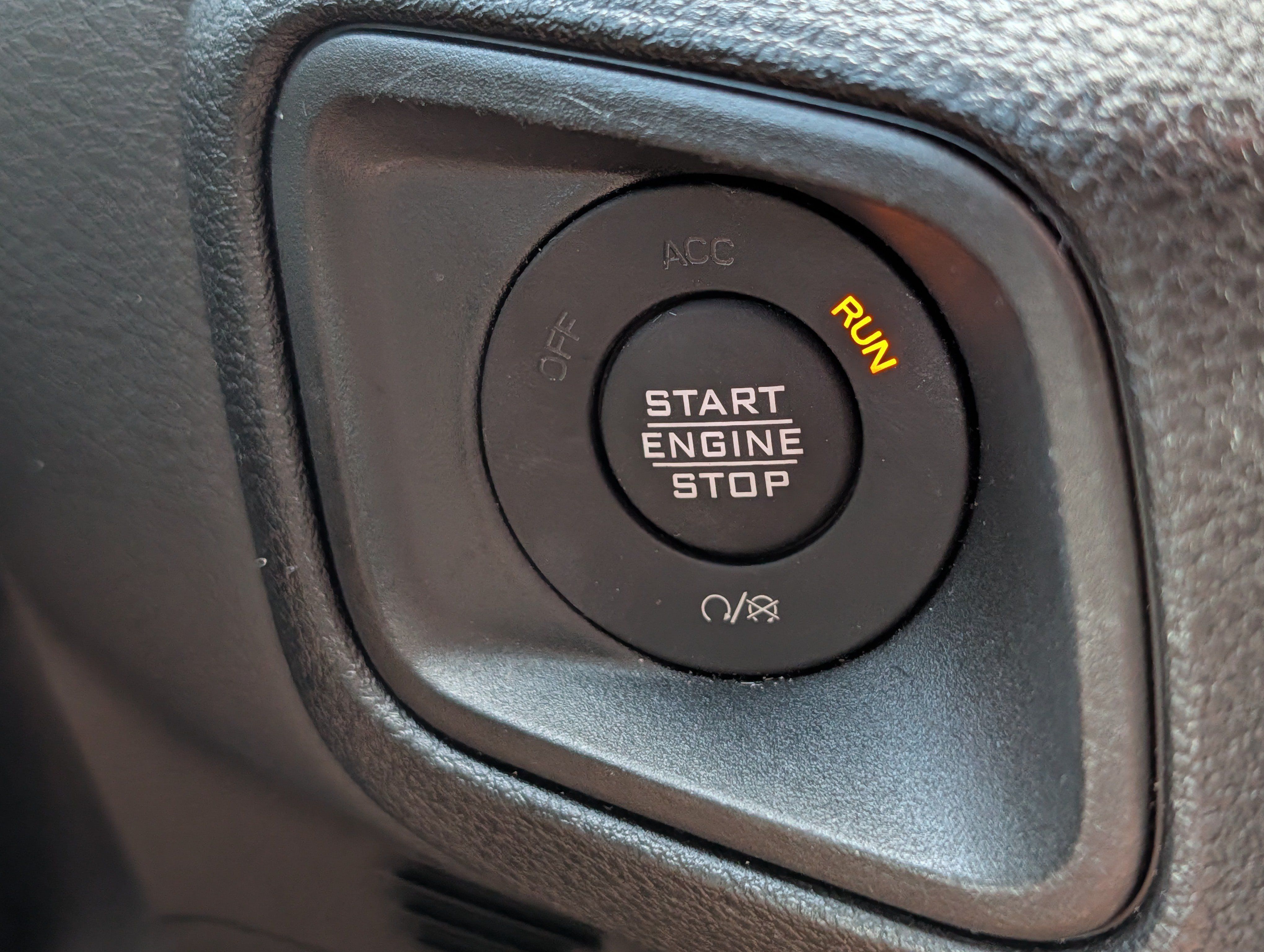 Used 2025 Jeep Wrangler Unlimited Sport AWD/4WD image 29