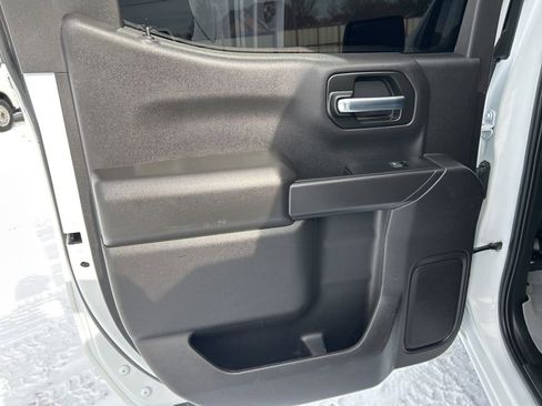 Used 2024 Chevrolet Silverado 1500 Custom Trail Boss image 32