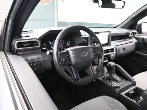 Certified 2025 Toyota Tacoma SR5 image 17