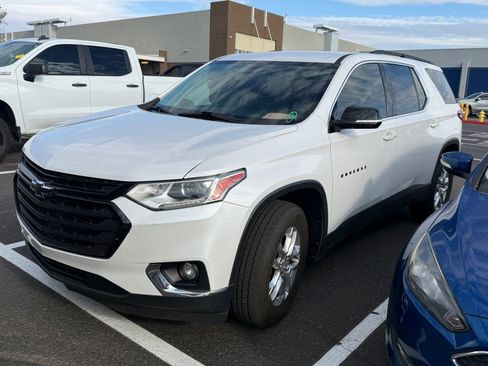 Used 2019 Chevrolet Traverse LT image 5