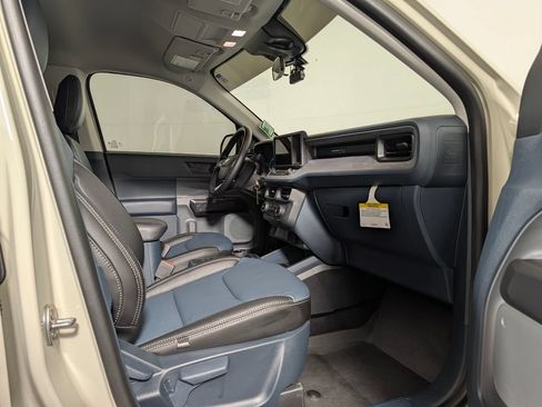 Certified 2024 Ford Maverick Lariat w/ Black Appearance Package FWD image 12