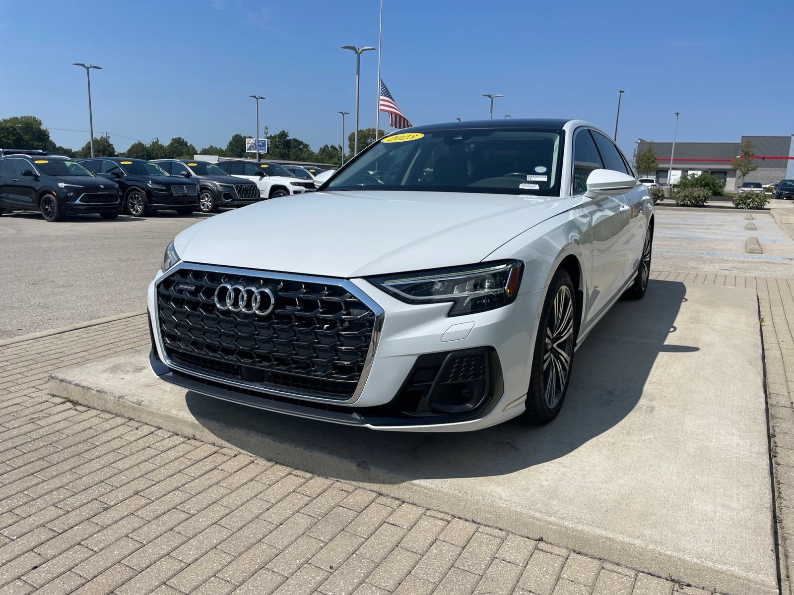 Used 2023 Audi A8 L 3.0T AWD/4WD image 5