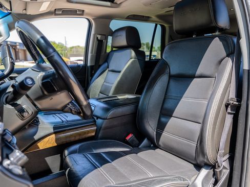 Used 2019 GMC Yukon Denali w/ Denali Ultimate Package image 25